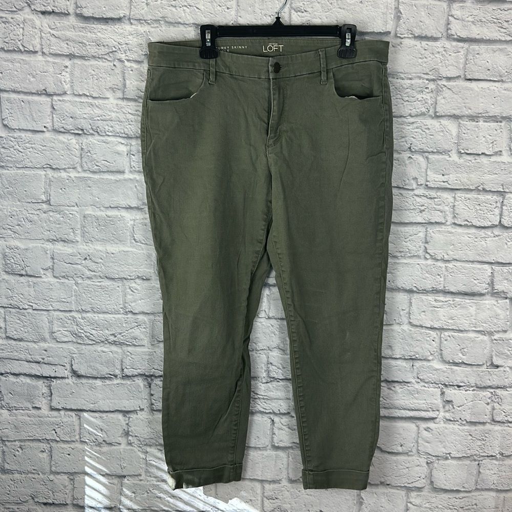 LOFT Olive Green Cropped Ankle Pants